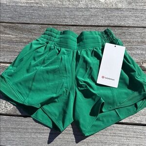Lululemon Hotty Hot High-Rise Lined‎ Short 4" Raceway Green NWT SIZE 0